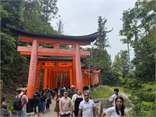 028- Fushimi-Inari-Taisha-Shrine